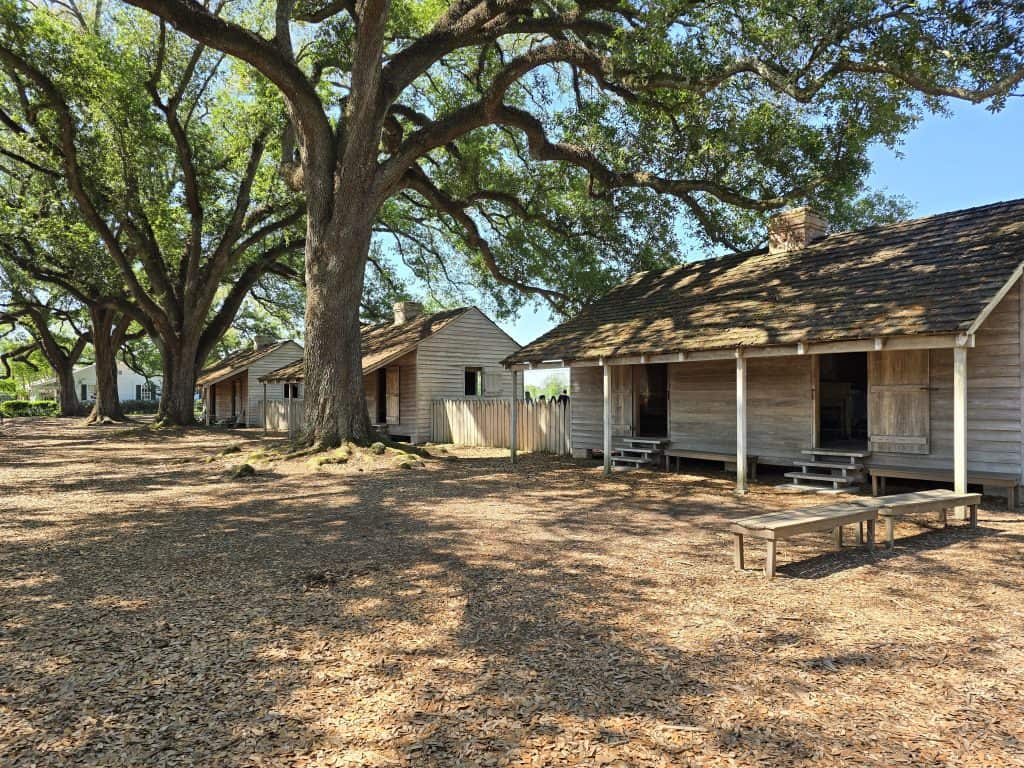 slavenhuisjes op de Oak Alley plantage in Louisiana