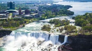 Weer in Niagara Falls in november 2025: temperatuur, zon en neerslag