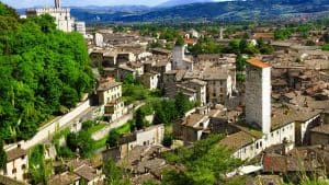 Het weer in Gubbio, Italië in februari 2016