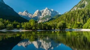 Weer in Kranjska Gora, Slovenië in augustus 2023: temperatuur, zon en neerslag