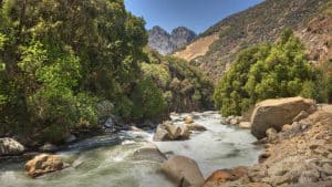 Weer in Fresno, Californië in februari 2015: temperatuur, zon en neerslag