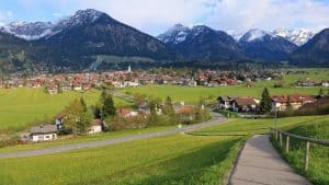 Het weer in Oberstdorf, Duitsland in april 2017