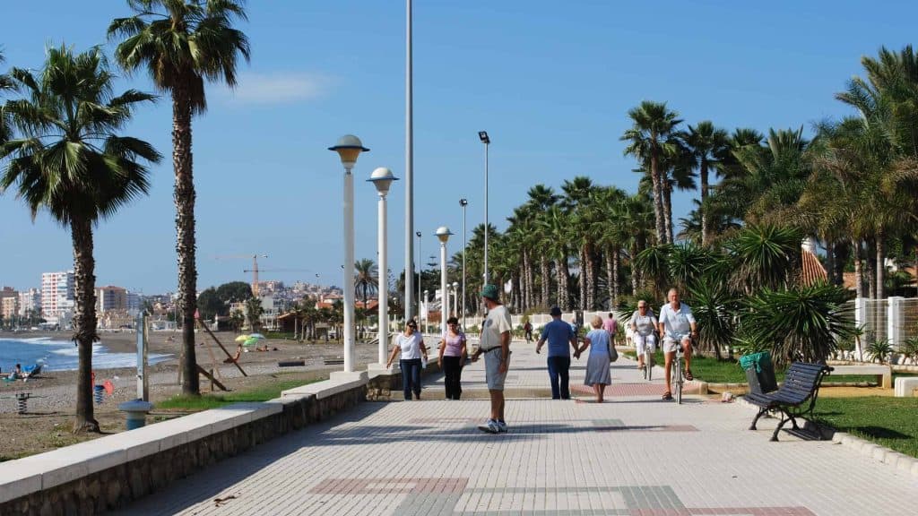 Weer en temperatuur in Torre del Mar in april 2025