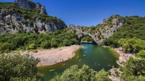 Het weer in Ardèche, Frankrijk in juni 2018